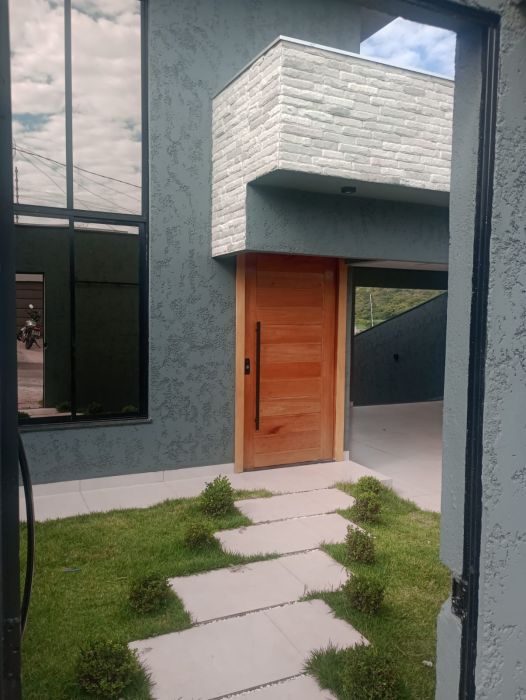 Sobrado - Venda - Residencial Paris - An�polis - GO
